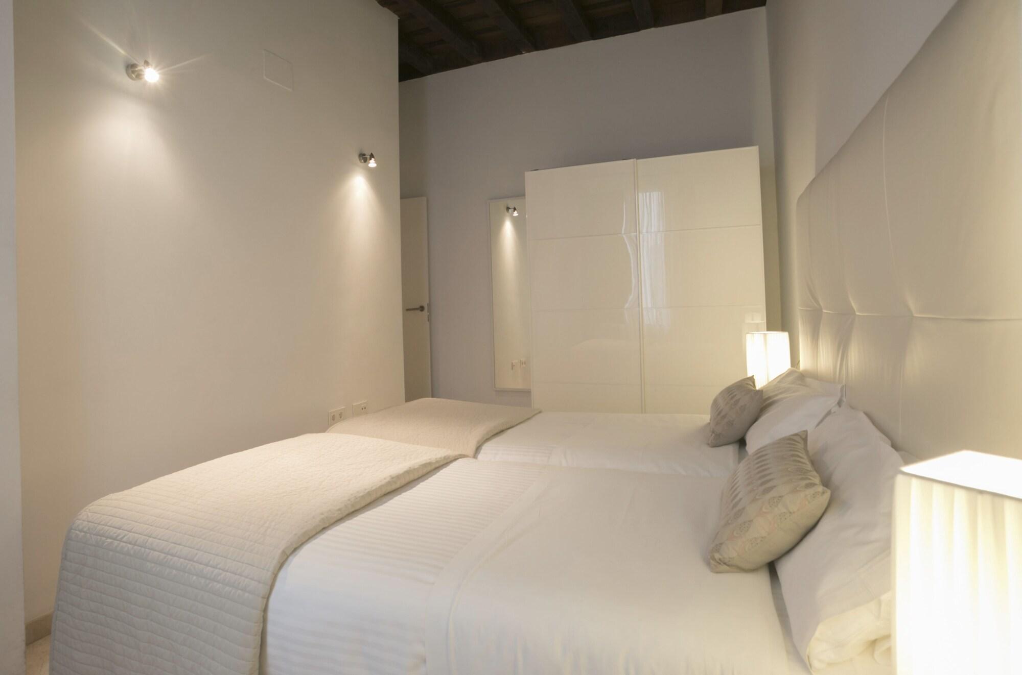 Elvira Suites Granada Luaran gambar