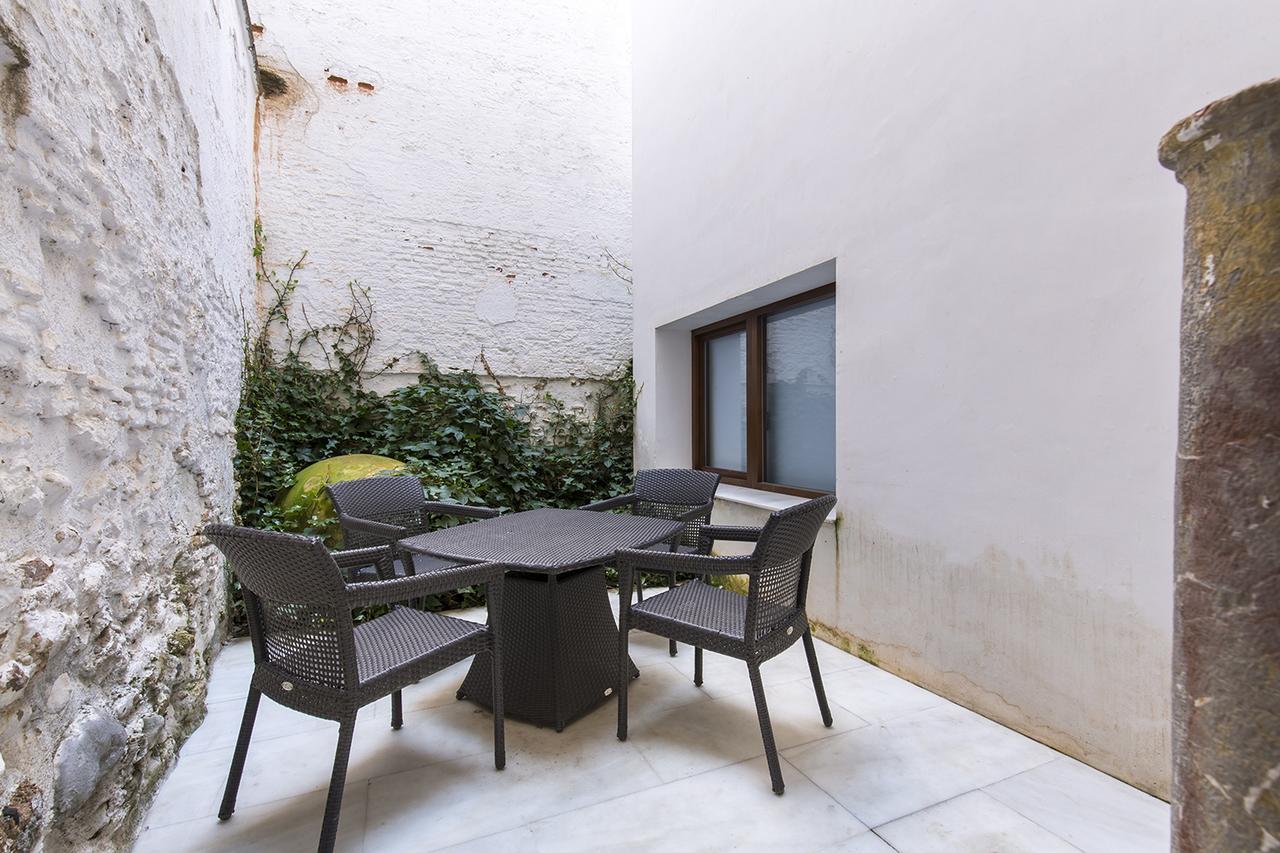 Elvira Suites Granada Luaran gambar
