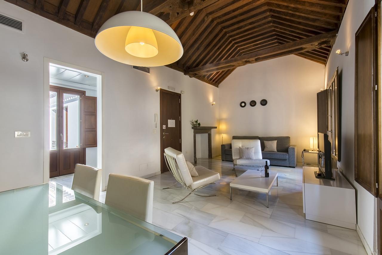 Elvira Suites Granada Luaran gambar