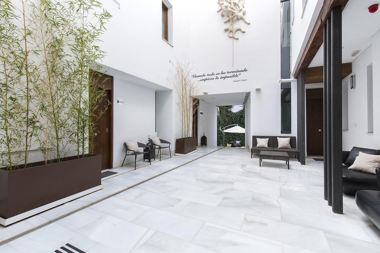 Elvira Suites Granada Luaran gambar